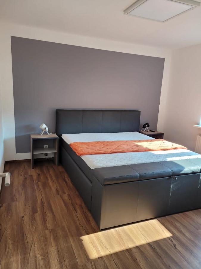 ווילהלמסהאבן Schoene Einfache Ferienwohnung Zwischen Stadt Und Meer מראה חיצוני תמונה