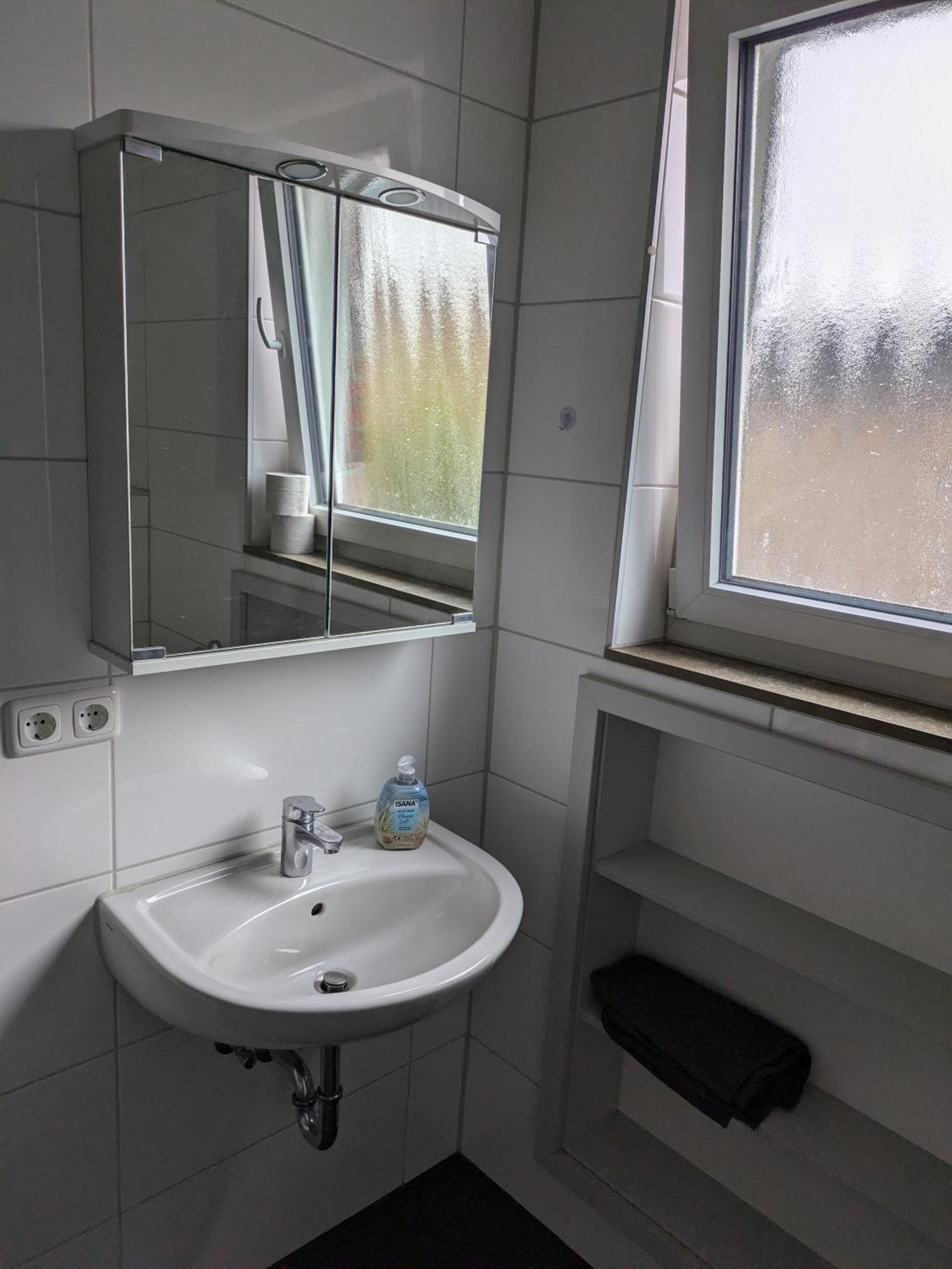 ווילהלמסהאבן Schoene Einfache Ferienwohnung Zwischen Stadt Und Meer מראה חיצוני תמונה